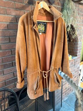 Women Tan Suede Drawstring Jacket ML USA made vintage signs of wear Handmade Lux